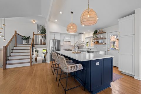 Tiny photo for 161 E Stone Avenue, Lake Forest, IL 60045 (MLS # 12619667)