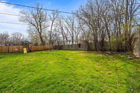 Tiny photo for 161 E Stone Avenue, Lake Forest, IL 60045 (MLS # 12619667)