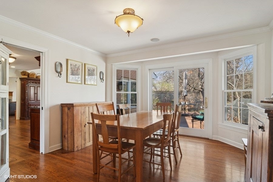 1674 Bowling Green Drive