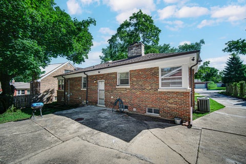 Tiny photo for 618 Dundee Avenue, Flossmoor, IL 60422 (MLS # 12742833)
