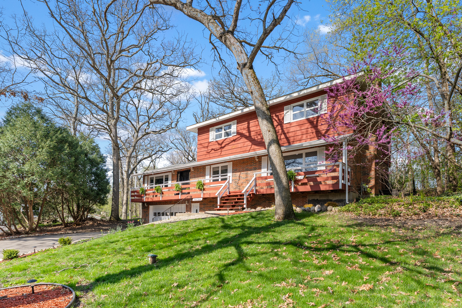 1619 Mar Drive