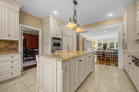 Tiny photo for 675 E Woodland Road, Lake Forest, IL 60045 (MLS # 12582185)