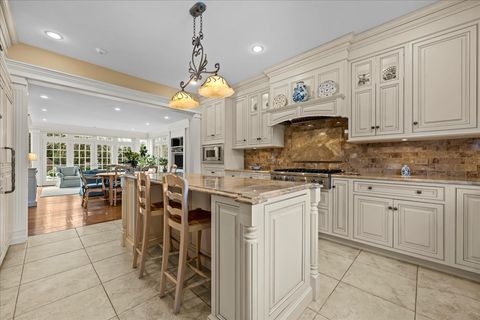 Tiny photo for 675 E Woodland Road, Lake Forest, IL 60045 (MLS # 12582185)