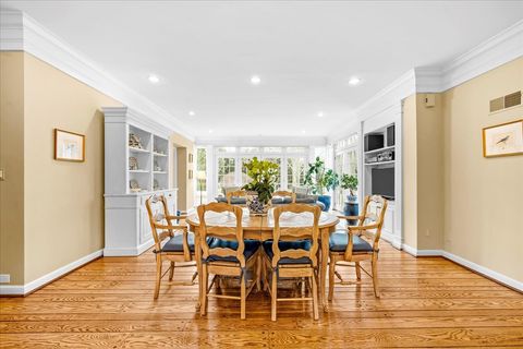 Tiny photo for 675 E Woodland Road, Lake Forest, IL 60045 (MLS # 12582185)