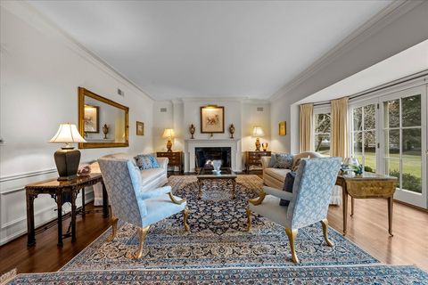 Tiny photo for 675 E Woodland Road, Lake Forest, IL 60045 (MLS # 12582185)