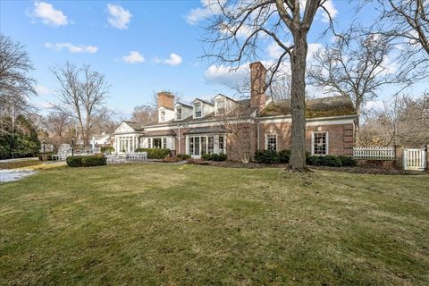 Tiny photo for 675 E Woodland Road, Lake Forest, IL 60045 (MLS # 12582185)