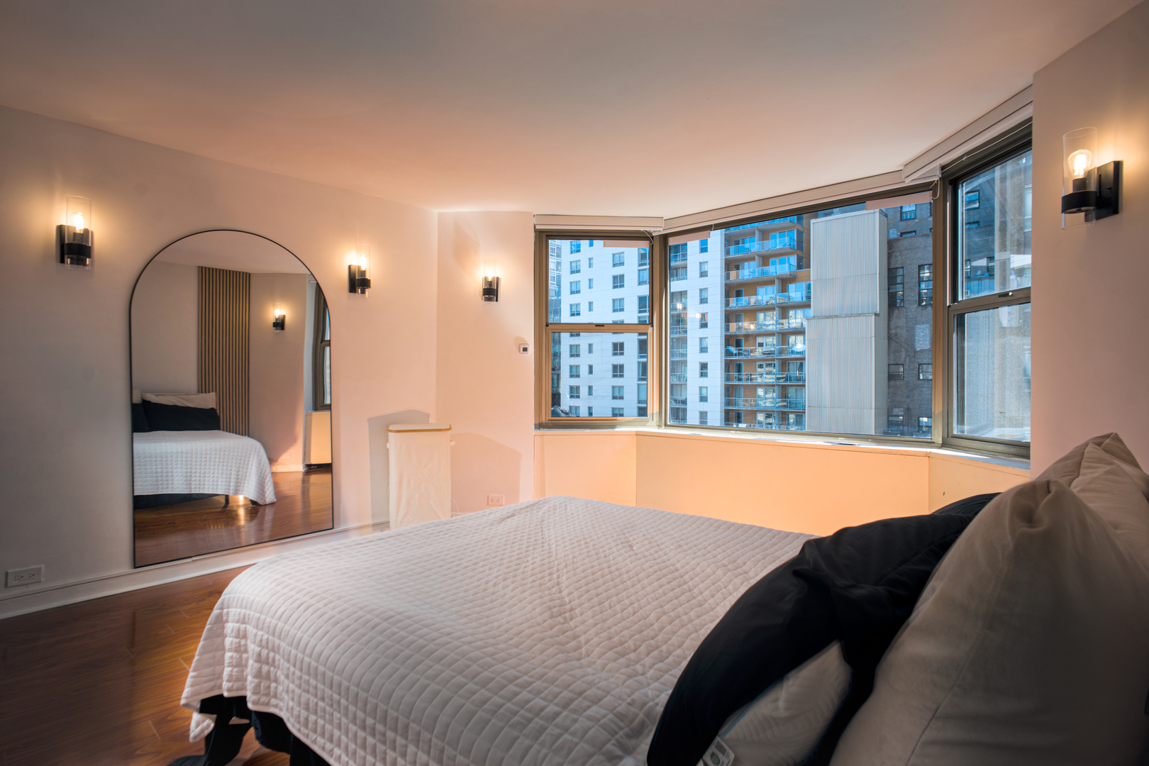 535 N Michigan Avenue 1205