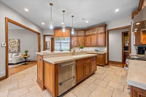 Tiny photo for 240 Walnut Street, Libertyville, IL 60048 (MLS # 12623357)