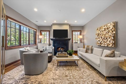 Tiny photo for 240 Walnut Street, Libertyville, IL 60048 (MLS # 12623357)