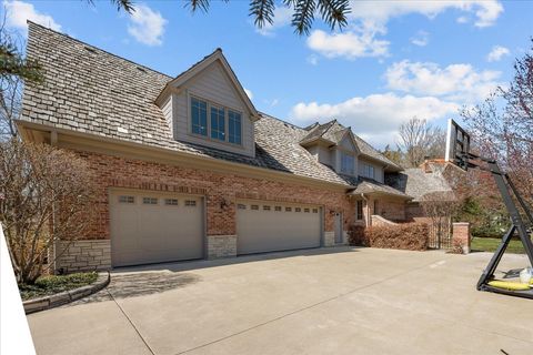 Tiny photo for 240 Walnut Street, Libertyville, IL 60048 (MLS # 12623357)