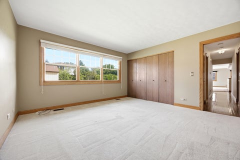 Tiny photo for 2122 Sherborn Lane, Schaumburg, IL 60193 (MLS # 12757087)