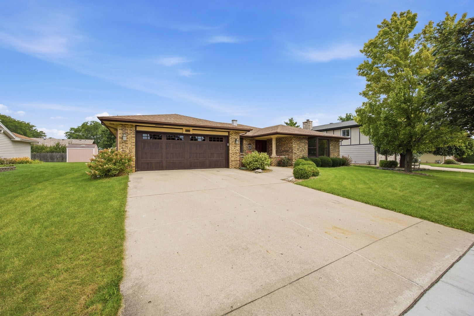 2122 Sherborn Lane