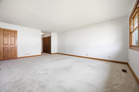 Tiny photo for 2122 Sherborn Lane, Schaumburg, IL 60193 (MLS # 12757087)