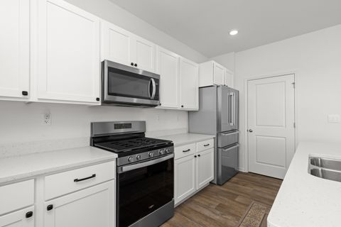 Tiny photo for 2461 Tahoe Lane, Pingree Grove, IL 60140 (MLS # 12508688)