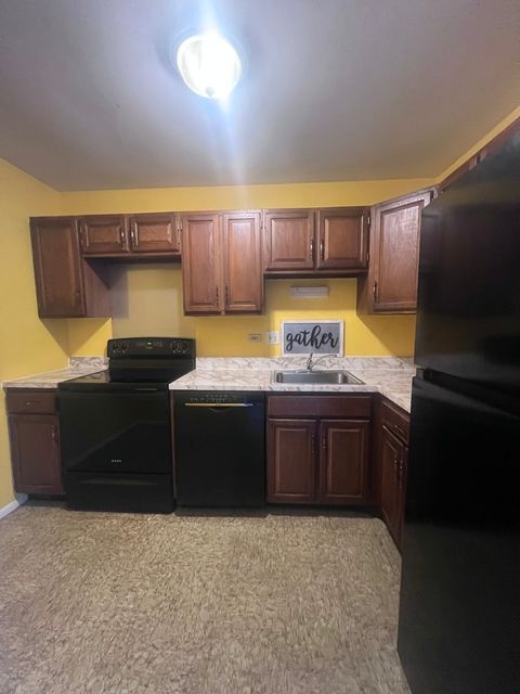 Tiny photo for 100 Park Avenue #205, Calumet City, IL 60409 (MLS # 12690003)