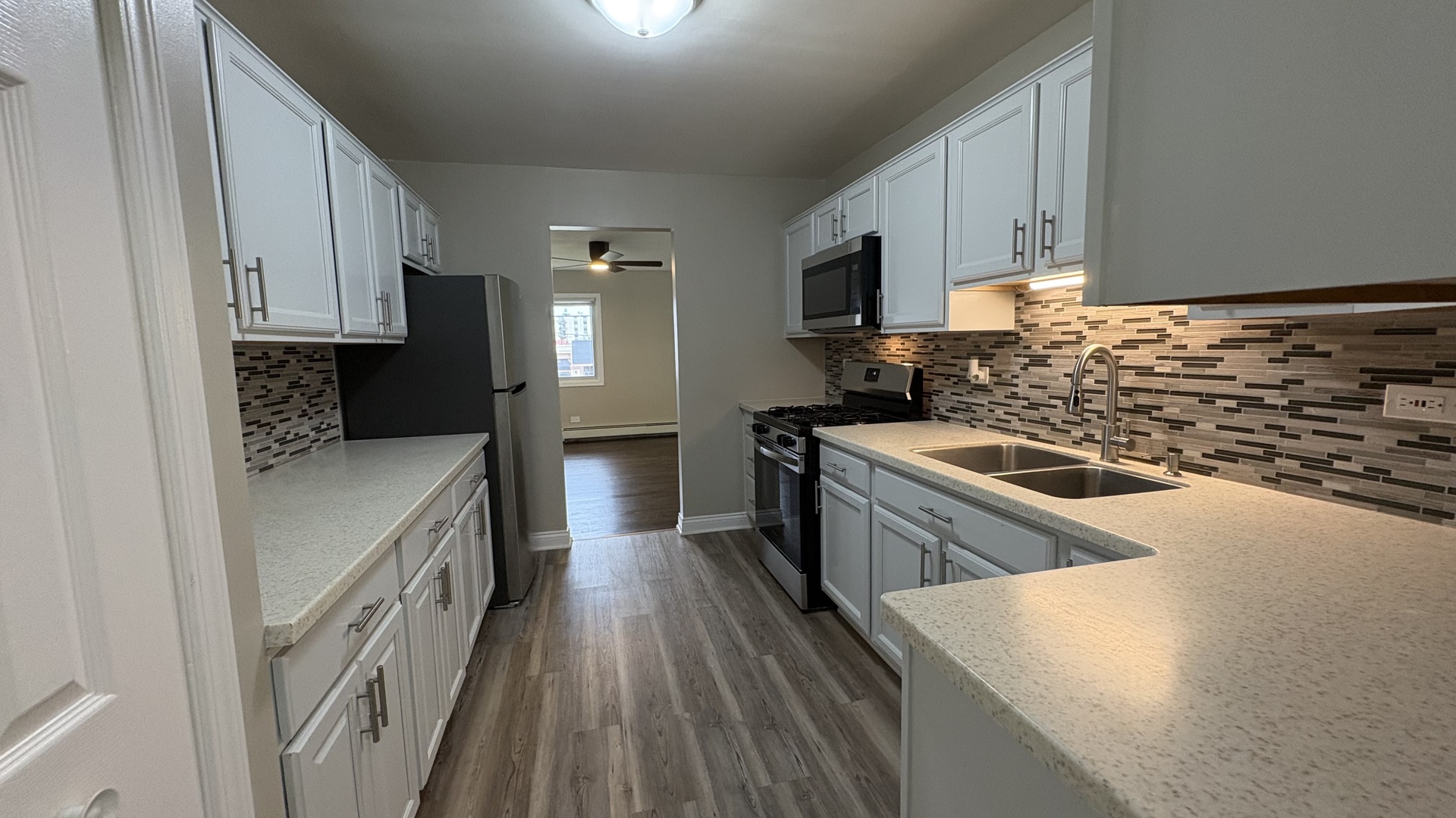 9562 PARK Lane 2I