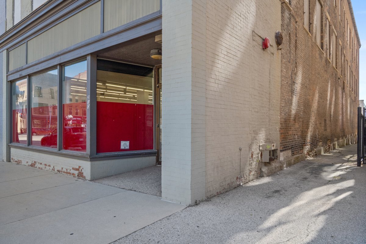 208-210 N Center Street