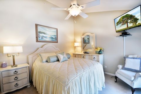 Tiny photo for 23 Red Tail Drive, Hawthorn Woods, IL 60047 (MLS # 12565259)