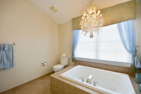 Tiny photo for 23 Red Tail Drive, Hawthorn Woods, IL 60047 (MLS # 12565259)