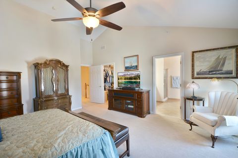 Tiny photo for 23 Red Tail Drive, Hawthorn Woods, IL 60047 (MLS # 12565259)