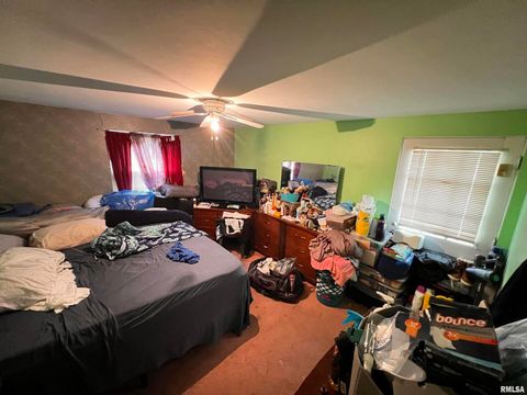 Tiny photo for 810 E 7TH Street, Centralia, IL 62801 (MLS # EB459772)