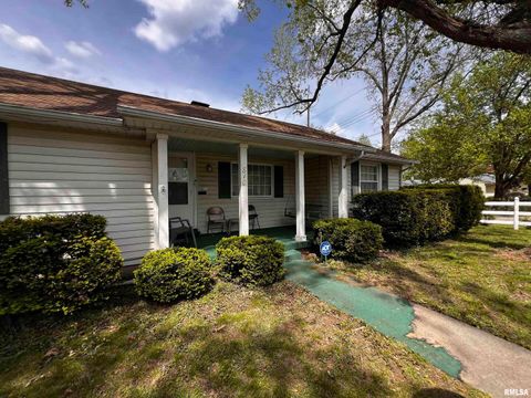 Tiny photo for 810 E 7TH Street, Centralia, IL 62801 (MLS # EB459772)