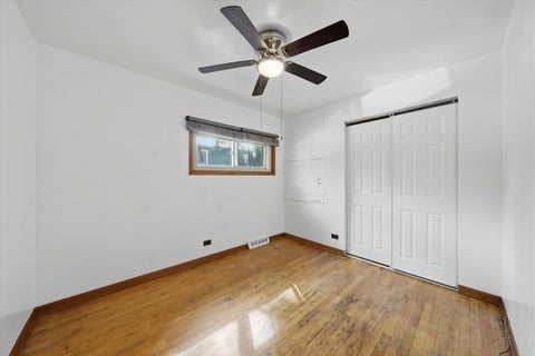 Tiny photo for 15207 Waterman Drive, South Holland, IL 60473 (MLS # 12737362)