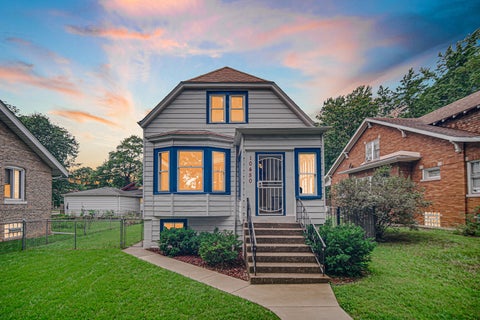 Tiny photo for 10450 S Church Street, Chicago, IL 60643 (MLS # 12737615)
