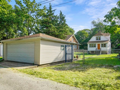 Tiny photo for 10450 S Church Street, Chicago, IL 60643 (MLS # 12737615)