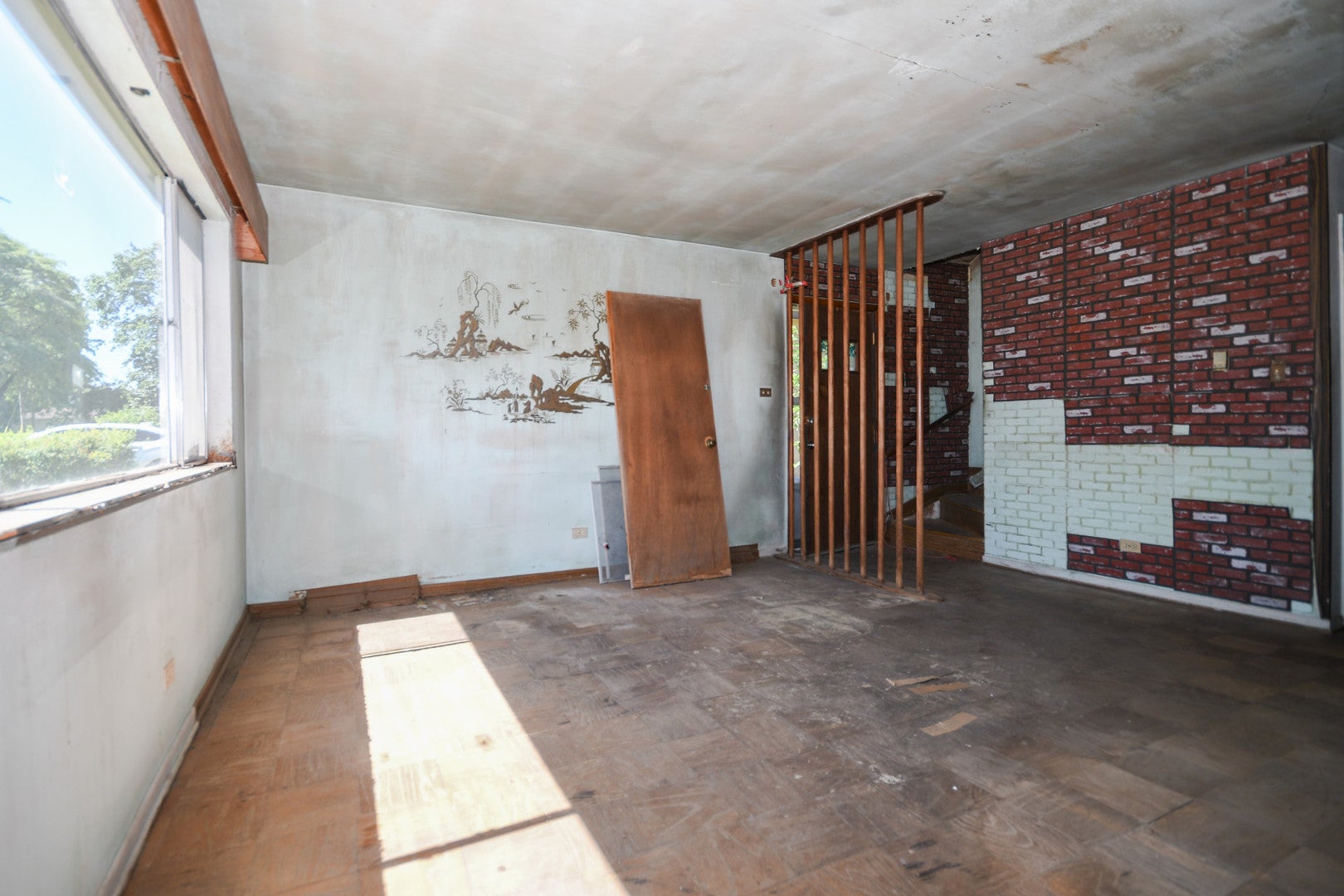 1224 Center Avenue