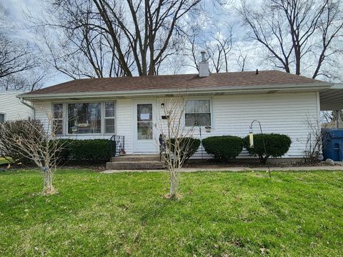Photo of 562 W Drummond Drive, Bourbonnais, IL 60914 (MLS # 12601647)