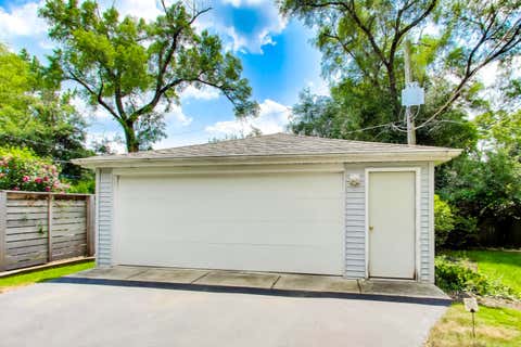 Tiny photo for 349 Park Drive, Northbrook, IL 60062 (MLS # 12722507)