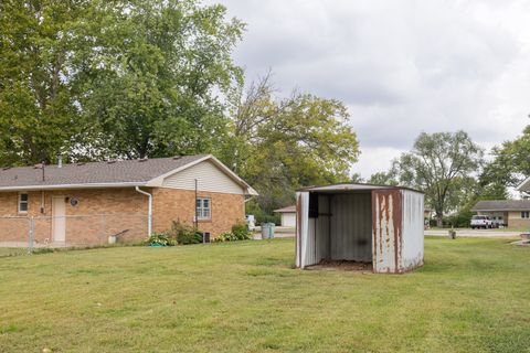 Tiny photo for 104 Central Court, Watseka, IL 60970 (MLS # 12483963)