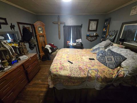Tiny photo for 208 W Bryan Street, Herrin, IL 62948 (MLS # 12621979)