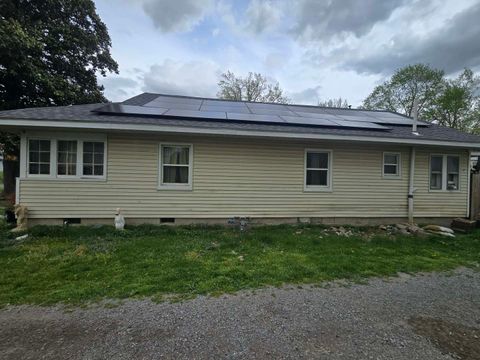 Tiny photo for 208 W Bryan Street, Herrin, IL 62948 (MLS # 12621979)