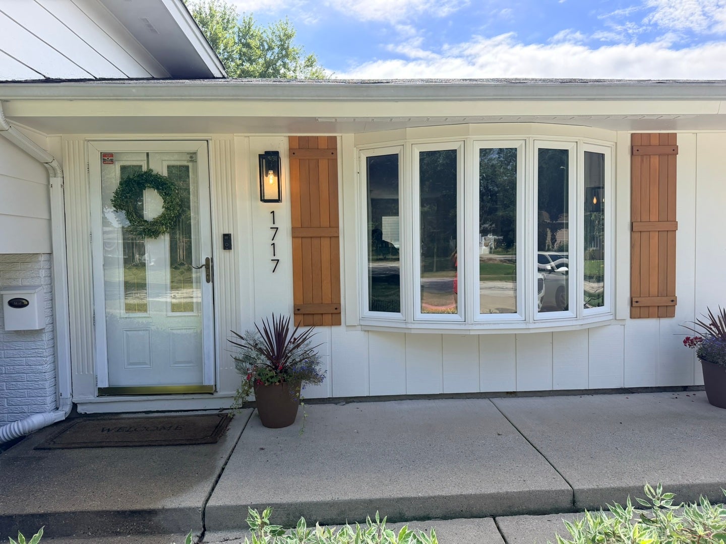 1717 Vassar Court