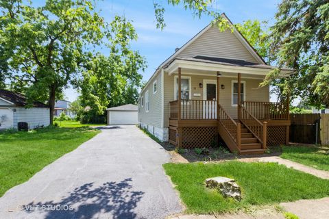 Photo of 92 W 37th Street, Steger, IL 60475 (MLS # 12478535)