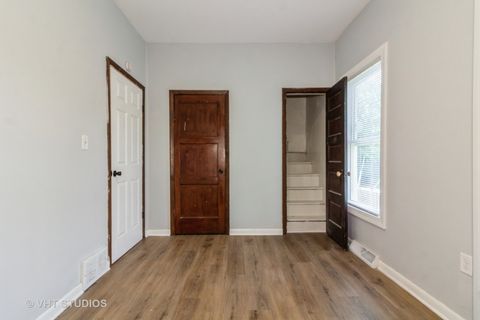 Tiny photo for 92 W 37th Street, Steger, IL 60475 (MLS # 12478535)