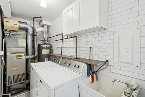 Tiny photo for 2321 Lee Street, Evanston, IL 60202 (MLS # 12461463)