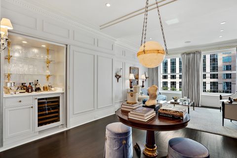 Tiny photo for 159 E Walton Place #14A, Chicago, IL 60611 (MLS # 12541442)