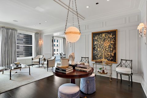 Tiny photo for 159 E Walton Place #14A, Chicago, IL 60611 (MLS # 12541442)