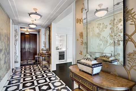 Tiny photo for 159 E Walton Place #14A, Chicago, IL 60611 (MLS # 12541442)