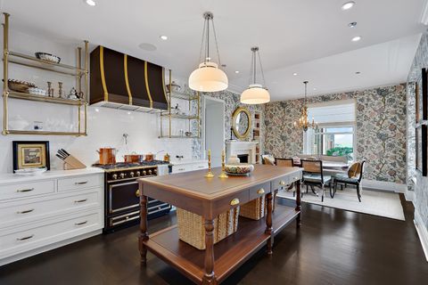 Tiny photo for 159 E Walton Place #14A, Chicago, IL 60611 (MLS # 12541442)