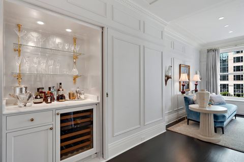 Tiny photo for 159 E Walton Place #14A, Chicago, IL 60611 (MLS # 12541442)