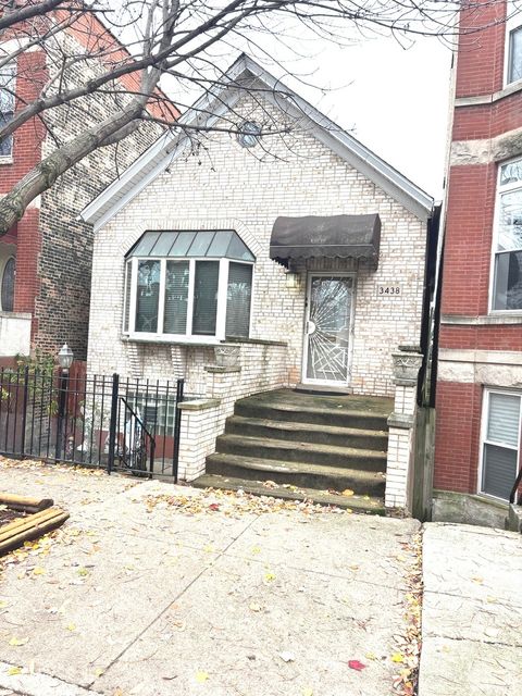 Photo of 3438 S Wallace Street, Chicago, IL 60616 (MLS # 12517677)