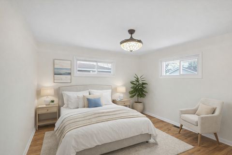 Tiny photo for 705 Cumberland Street, Hoffman Estates, IL 60169 (MLS # 12615083)