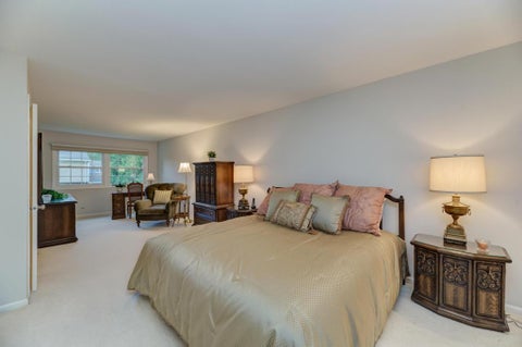Tiny photo for 1326 S Fernandez Avenue, Arlington Heights, IL 60005 (MLS # 12765375)
