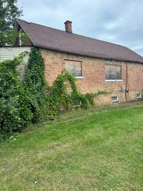 Tiny photo for 752 State Line Road, Calumet City, IL 60409 (MLS # 12774134)