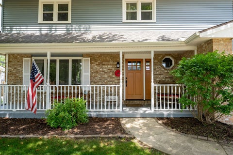 Tiny photo for 301 S Evergreen Lane, Bloomington, IL 61704 (MLS # 12686531)