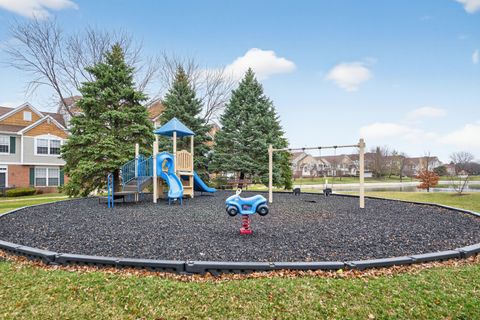 Tiny photo for 1293 Georgetown Way, Vernon Hills, IL 60061 (MLS # 12590484)